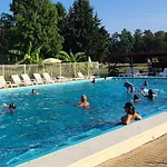 Toile Avec Terrasse, Acces Handicape - Api-1-52-1479 Campsite