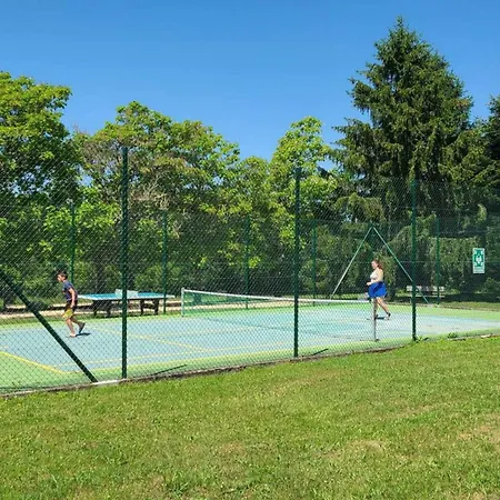 Campsite Toile Avec Terrasse, Acces Handicape - Api-1-52-1479 La Douze